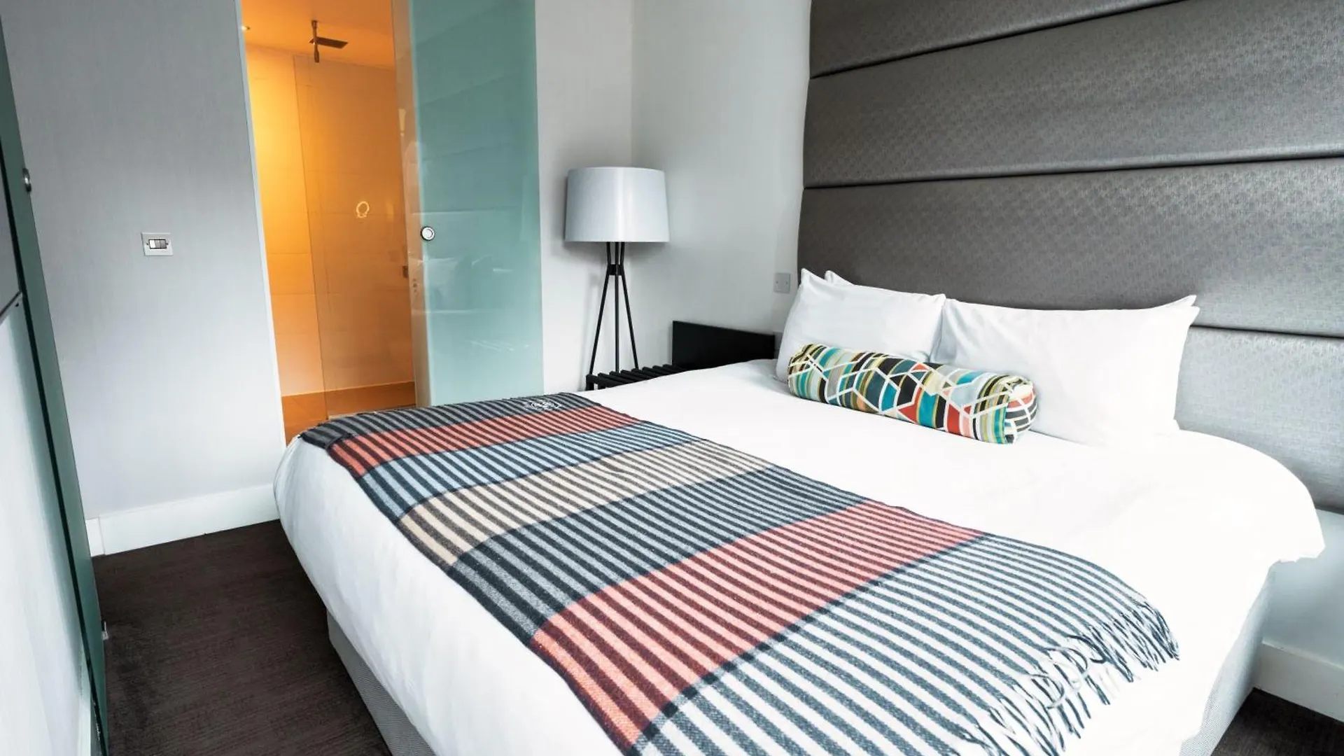 Sandman Signature Newcastle Hotel