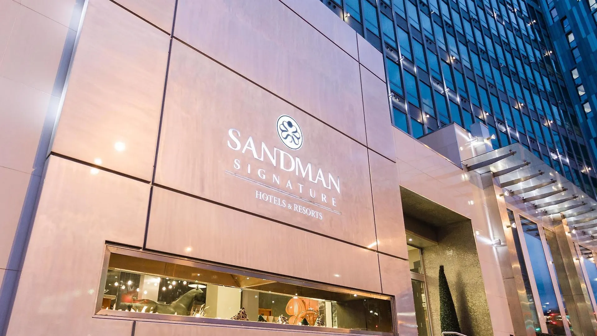 Sandman Signature Newcastle Hotel