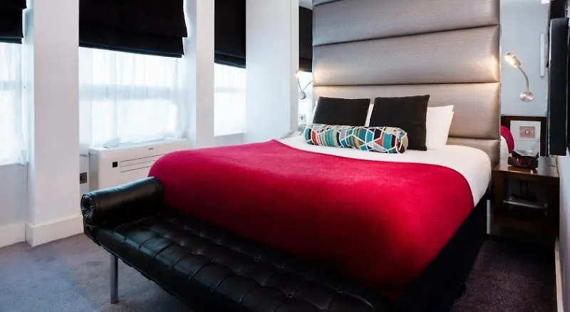 Sandman Signature Newcastle Hotel