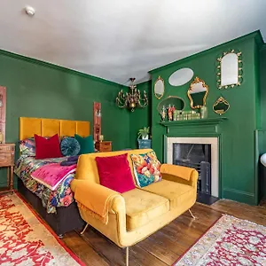 Apartment Mademoiselle's Boutique 